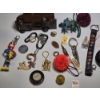 Image 4 : Vintage Cigar Box, Ups Truck Bank, Yoyos & More