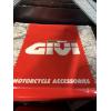 Image 2 : Givi Monokey System Trunk - Made in Italy - Motorcycle Accessories - Owners Manual - 