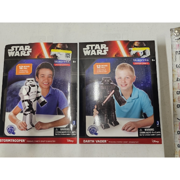 Star Wars - Lot of (2) Poseable Paper Craft Characters (Darth Vader, Stormtrooper)