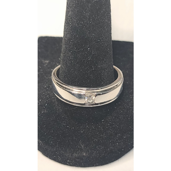 Men's 14K White Gold Wedding Band With Diamond - Size 10.5 - Weight: 8.8g