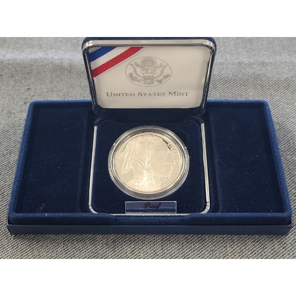 Smithsonian National Museum of the American Indian American Buffalo Commemorative 90% Silver Dollar 