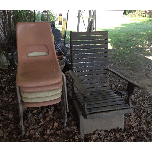  *Pick Up At Louisville Home - No Shipping Available* 5 31''x15'' Student Chairs & 25''x38'' Rocker