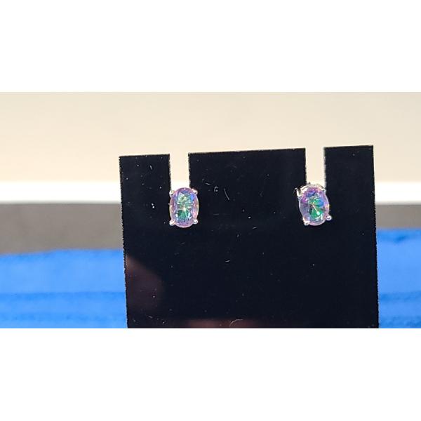 Sterling Silver Earrings With Beautiful Colorful Stones - Total Weight: 1g
