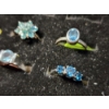 Image 6 : Six Sterling Silver Rings Including Blue Topaz, Green Amethyst & More - Total Weight: 14.3 Grams