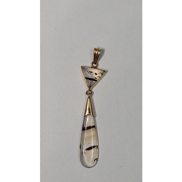 Elegant Victorian 10K Gold Carved Moss Agate Pendant - Total Weight: 1.4g