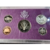 Image 6 : 1992 United States Proof Set with Original Packaging & Two Added UC Treasury Coins