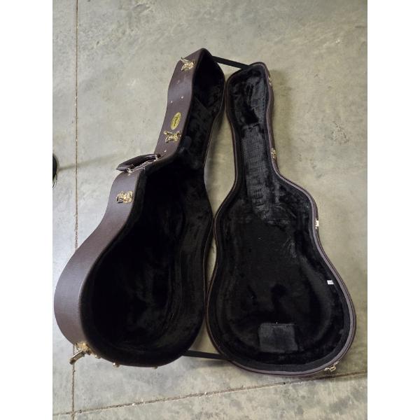 Excellent Condition Takamine Hard Shell 45'' Guitar Case No Shipping Available 