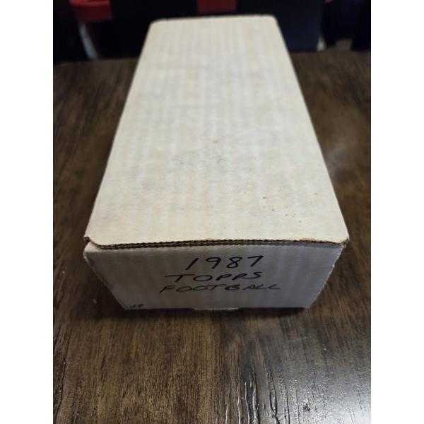 1987Topps Football Card Set - Mint Condition