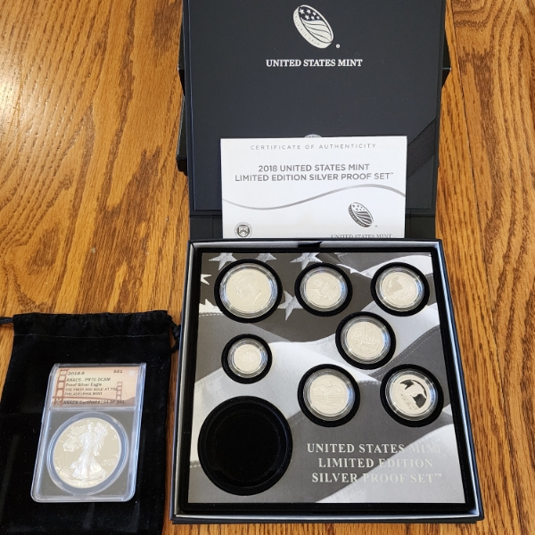 2018 U.S. Mint Limited Edition SILVER Proof Set Including Graded PR70 DCAM Silver Eagle!
