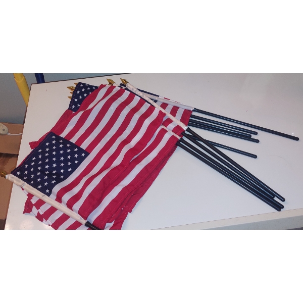 6 Pc United States 50 Star Parade Flags As Shown - Group Lot