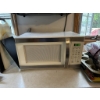 Image 1 : Hamilton Beach Microwave