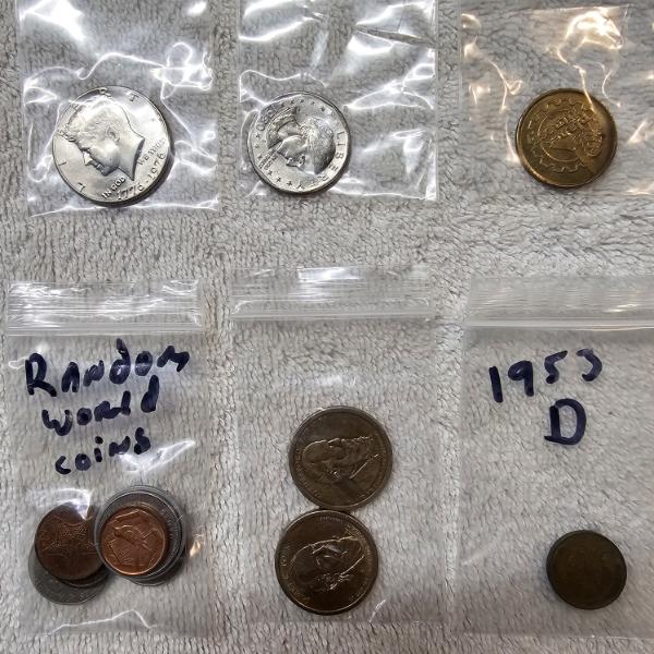 Lot of Assorted US Coins, Foreign Currency, and a Planet Fitness Token