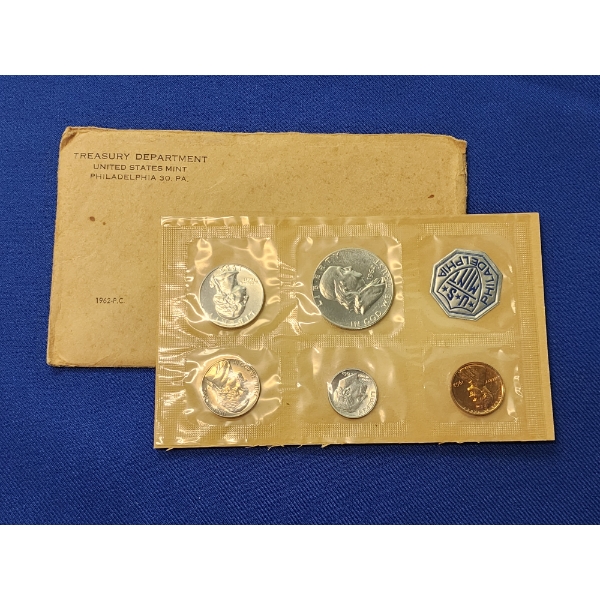 1962 United States Uncirculated Coin Set Including 90% Silver Half Dollar, Dime, Quarter