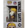 Image 5 : Funko Pop! Football #198 - Minnesota Vikings Santa - NFL Licensed - Fanatics Exclusive Edition