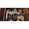 Image 2 : 3 Shelves In Curio Cabinet With Elegant Black Stemmed Goblets - Assorted Sizes 