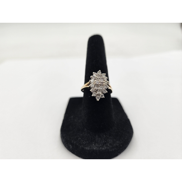 Gorgeous 14K Gold Diamond Cocktail Ring - Size 6 - Total Weight: 4.5g