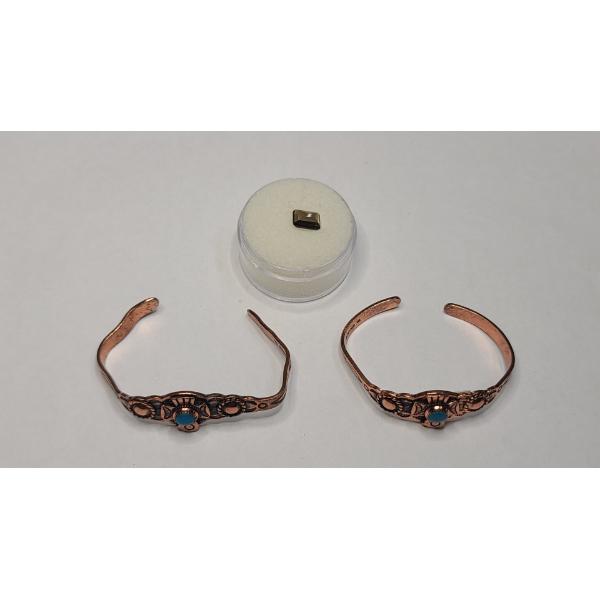(2) Copper Southwestern Cuff Style Bracelets & Smoky Quartz Gemstone - Copper Weight: 10.4g