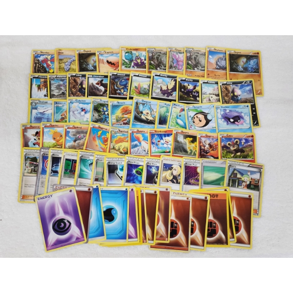 Nice Variety of Assorted Pokemon Trading Cards Including Vintage!