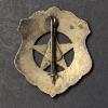 Image 2 : VINTAGE RAILROAD POLICE BADGE - INSCRIPTION  " U.P. RR " -  SEE PICS