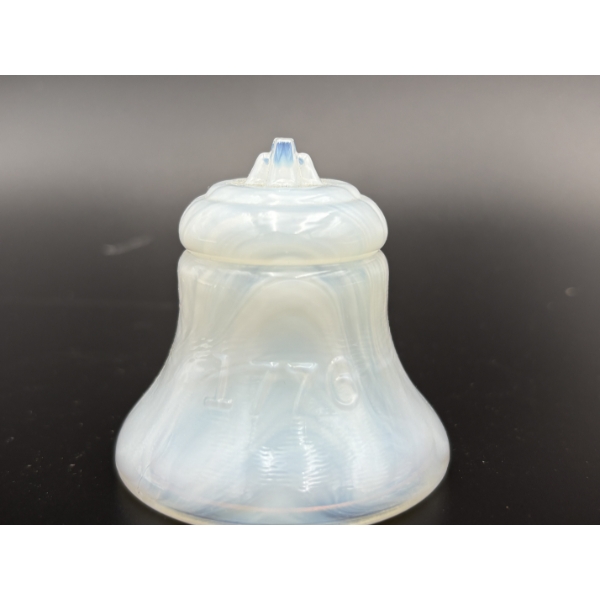 Degenhart 1776-1976 Marble White Liberty Glass Bell 