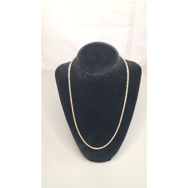 Stunning 10K Yellow Gold Twist Chain 20" Necklace - Weight: 3.1g