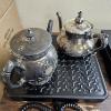 Image 2 : 2.8lb Pair of Vintage Silver-Plated Tea Service Pieces