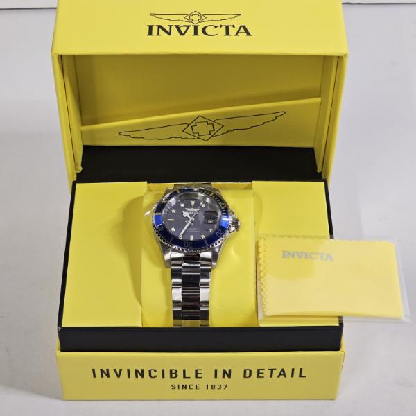 Invicta Pro Diver 26971 Blue Dial Quartz Stainless Steel Men's Watch With Original Presentation Box