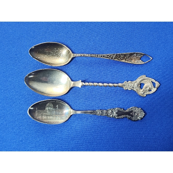 3 - Vintage Sterling Silver Collectible Spoons: Chicago, Floral Twist, Yellowstone - TW: 60.8g