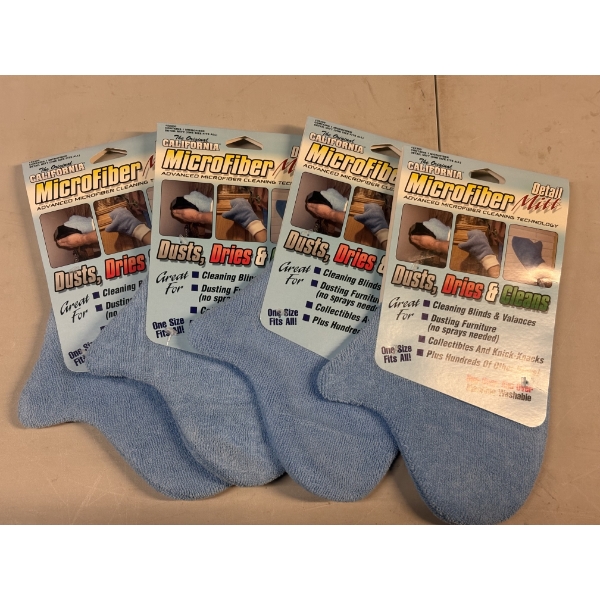 Set of 4 - Brand New - Microfiber Detail Mitt - Reusable