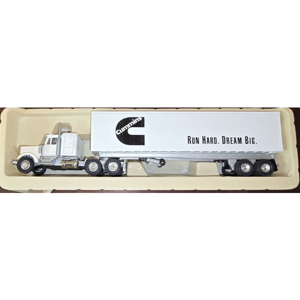 Cummins "Run Hard. Dream Big." Semi Scale Model