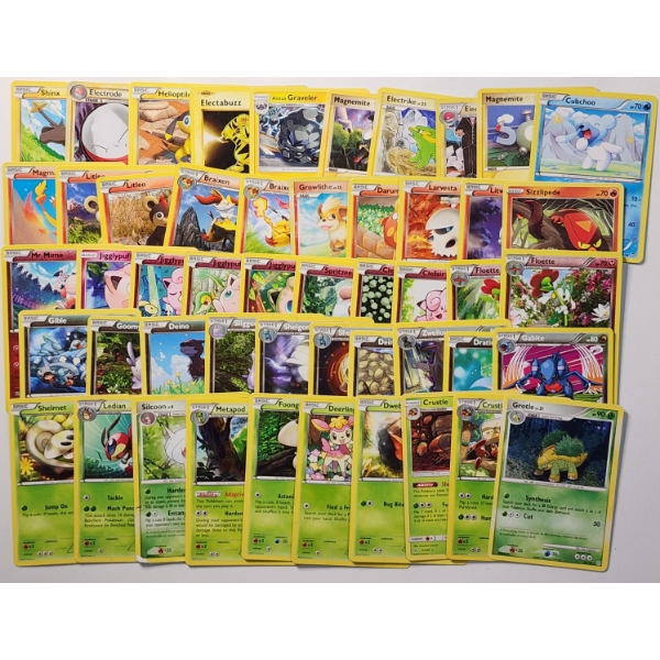 Large Assortment of 50 Vintage Pokemon Trading Cards 