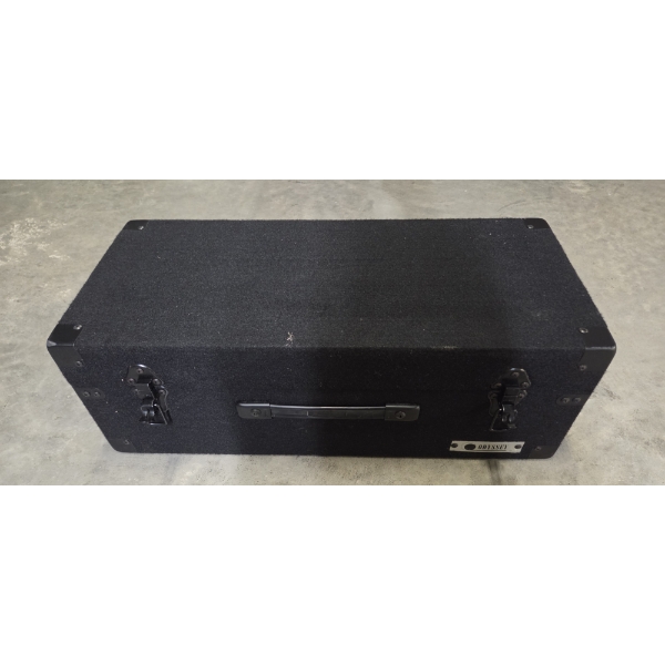 Excellent Condition Carpeted 26''x12''x5.5'' Heavy Duty Road Case -No Shipping Available 