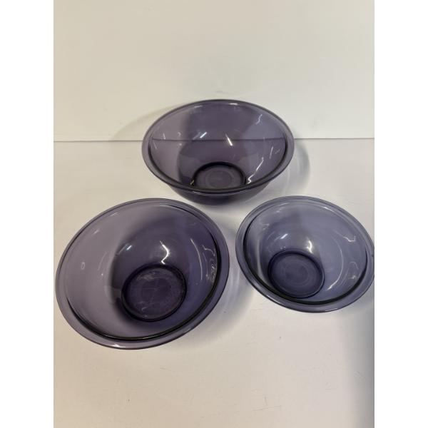 Pyrex Bowls - 3 Purple Bowls