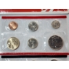 Image 2 : 2005 P&D U.S. Mint Uncirculated 22-Coin Set - *MINT ERROR* x2 California (P) Quarters