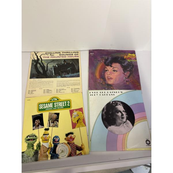 4 Records - Disneyland Chilling, Thrilling Sounds of The Haunted House - Sesame Street 2