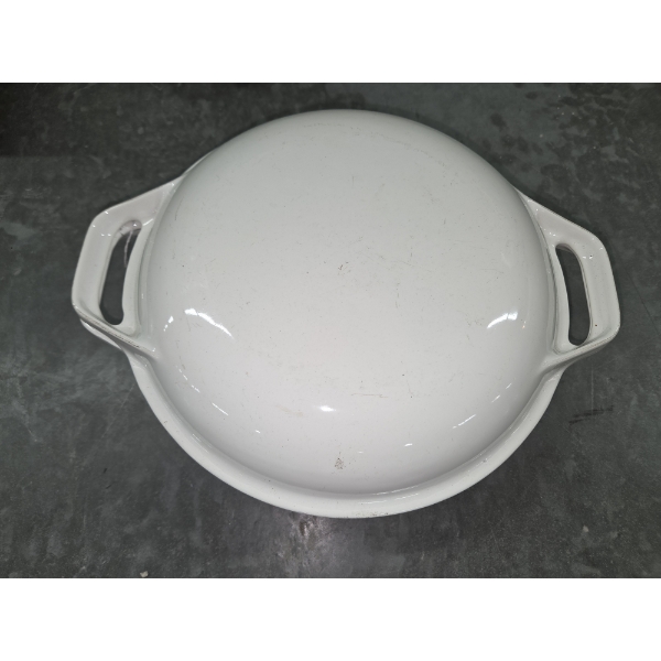 Club ColorCast Cast Iron Pan With Lid