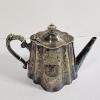 Image 6 : 5lb Collection of Vintage Silver-Plated Teapots and Hollowware