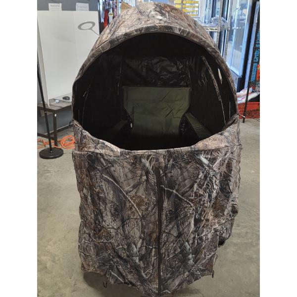 Like New Ameristep Camo Pop Up Hunting Blind Chair 