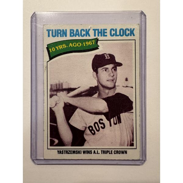 1977 Topps Carl Yastrzemski Boston Red Sox Baseball Card In Protective Holder - Mint