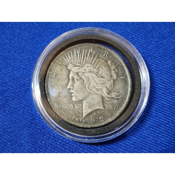 1922 90% Silver Peace Dollar in Coin Capsule