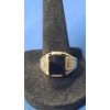 Image 2 : Men's 10K Gold Ring With Black Onyx - Size 10 - Weight: 4.8g