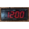 Image 1 : Sylvania Alarm Clock with Large Numbers