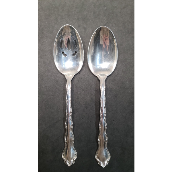 (2) Sterling Silver Reed & Barton Serving Spoons - Total Weight: 171.9