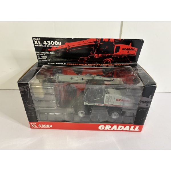 Model XL 4300II Hydraulic Excavator - 1:32 Scale Collectible Die-Cast Model Replica - Gradall