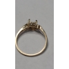 Image 5 : Women's 10K Gold Heart-Shaped 3- Prong Open Setting Ring With Diamonds - Size 7.5 - Weight: 1.1g