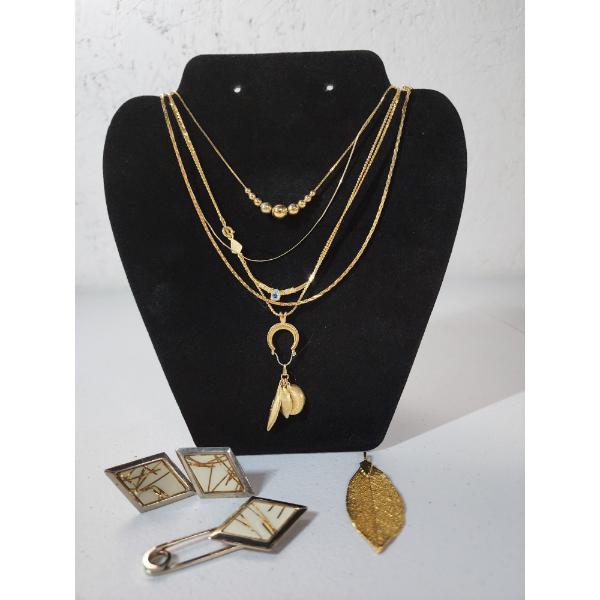 Lot of Gold-Tone Fashion Jewelry: 5 Necklaces, Leaf Pendant, Cufflinks, Pin