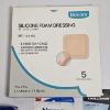 Image 5 : First Aid and Personal Grooming Supplies Kit