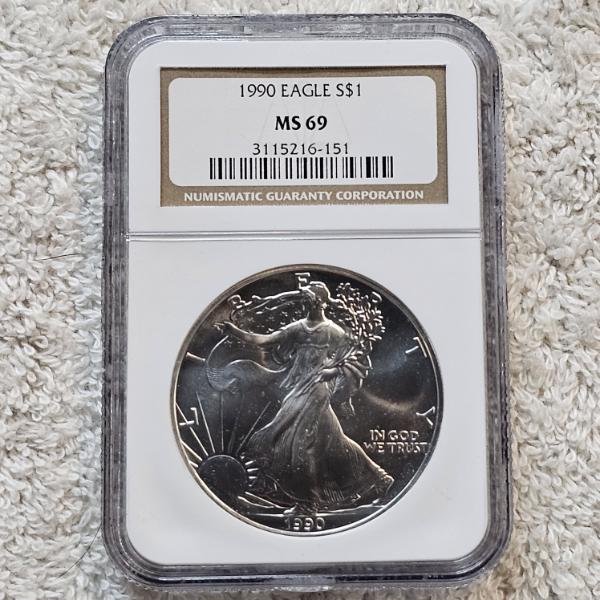 NGC MS69 Graded 1990 .999 Fine Silver 1oz. Eagle