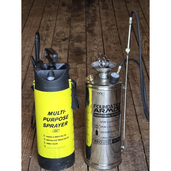 (2) 2 Gallon Chemical Sprayers