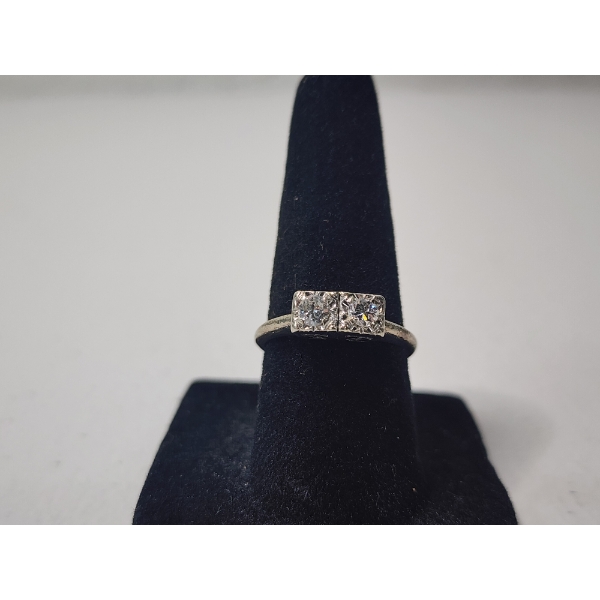 14K White Gold Art Deco 2-Stone Diamond Ring - Size 6.5 - TW: 2.5g